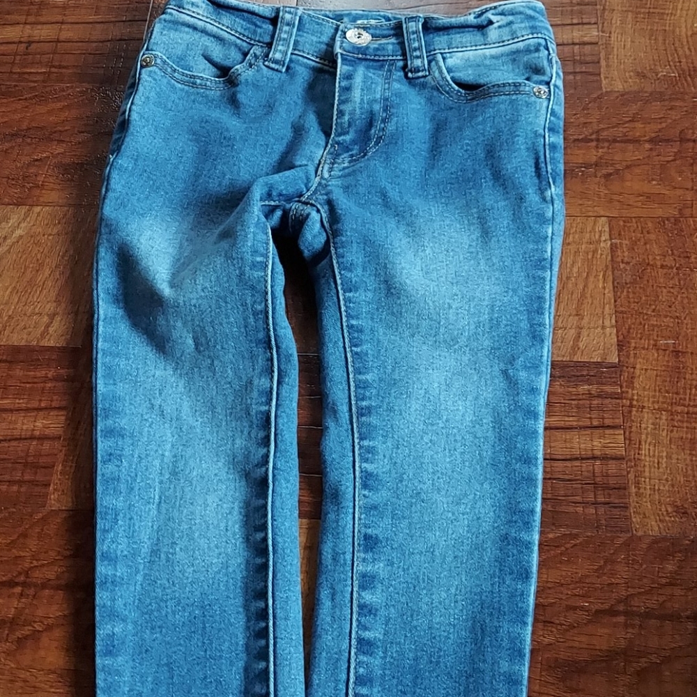 Toddler girl guess jeans